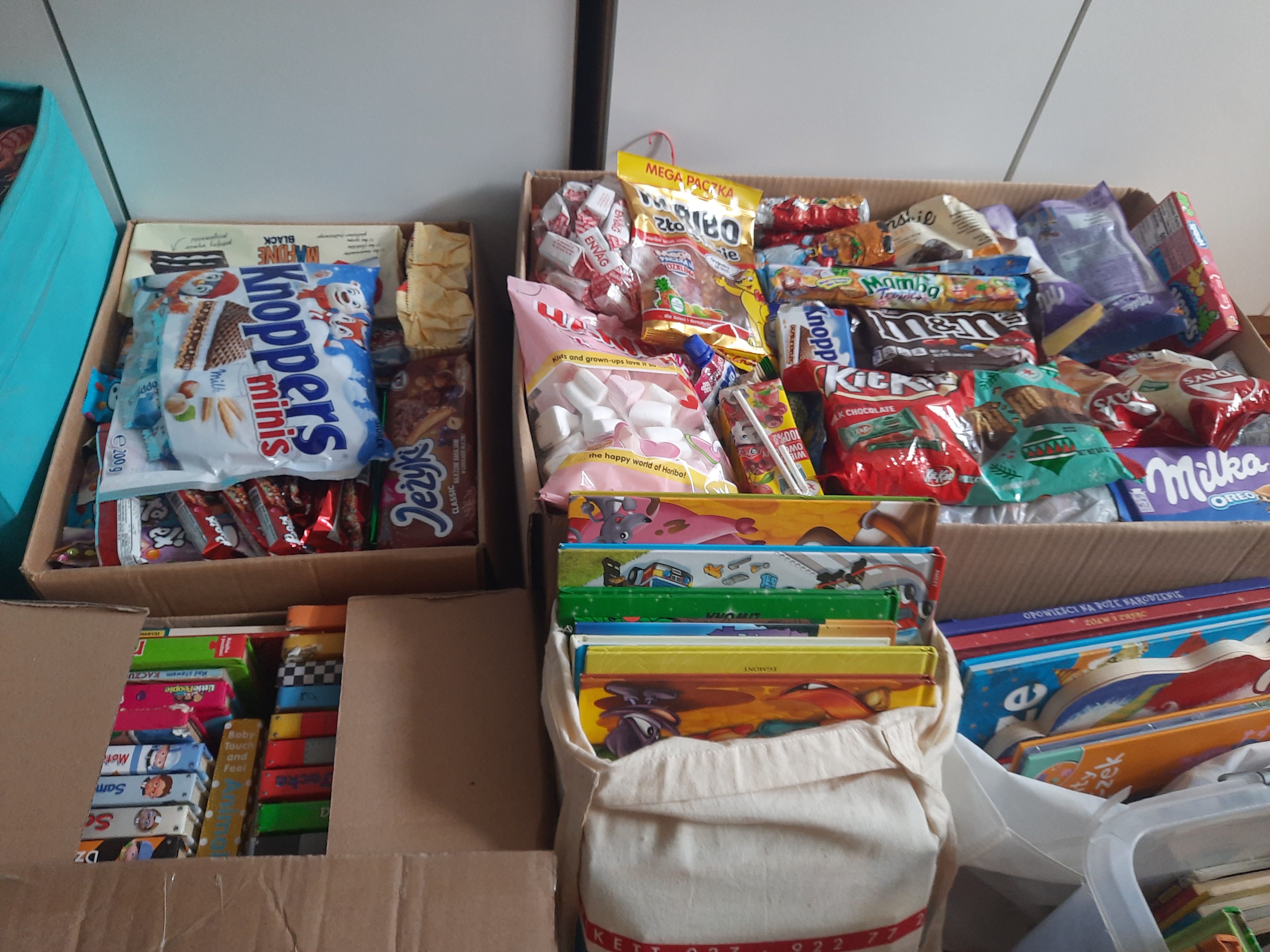 Podziękowanie za udział w Akcji Mikołajkowej zbiórki słodyczy i książeczek dla Dzieci z Domu Dziecka